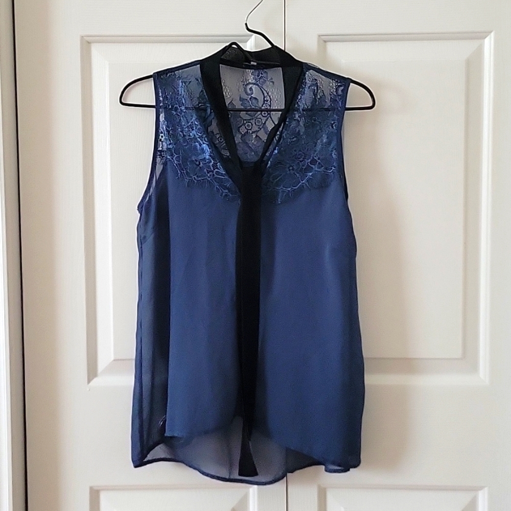 Sheer top with tie